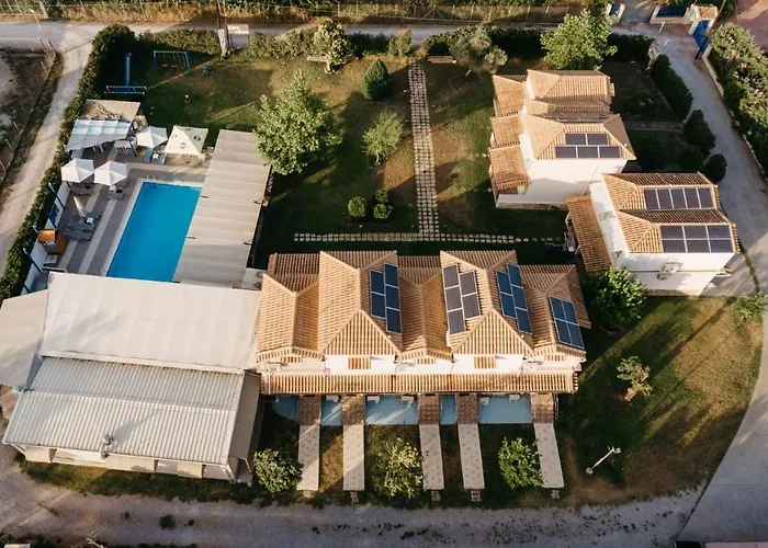Alea Aparthotel 3*